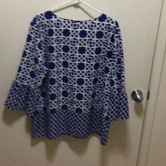 Ruby. Rd  size 18 - Picture 2 of 2